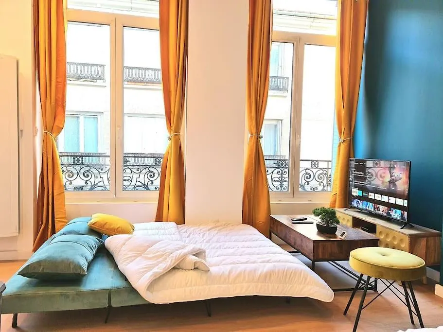Le Cosy Central Moderne Et Chaleureux Saint-Etienne  Apartment Saint-Etienne (Loire)